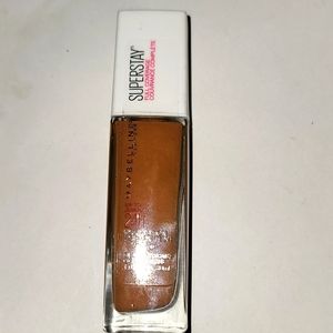 Super Stay Full Coverage Liquid Foundation by Maybelline New York - Warm Coconut